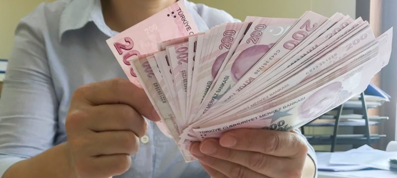 Exchanging rubles for lira in Northern Cyprus