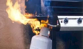 Gasflaschen in Engomi
