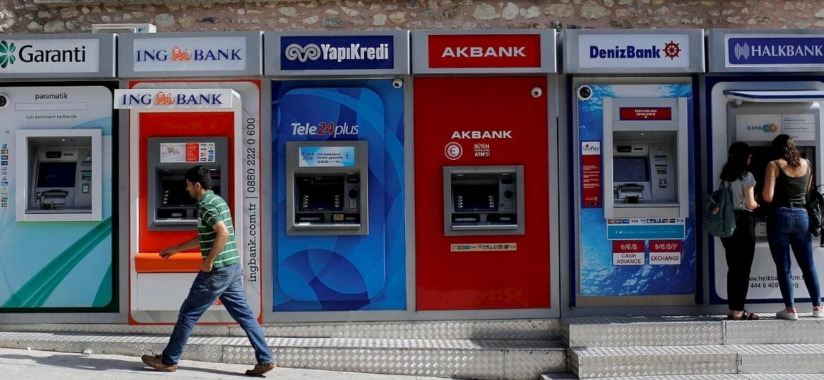 Turcijas bankas paaugstina skaidras naudas izņemšanas limitus