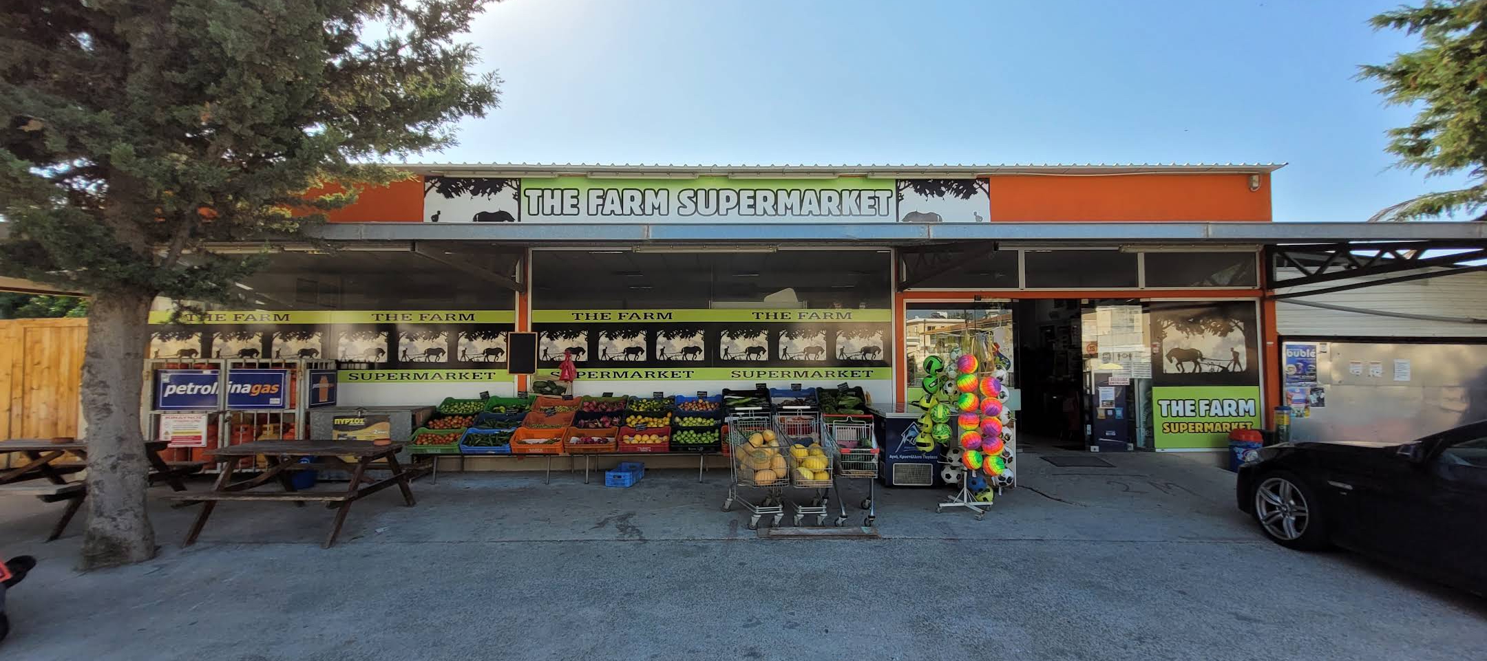The Farm Supermarket Universal
