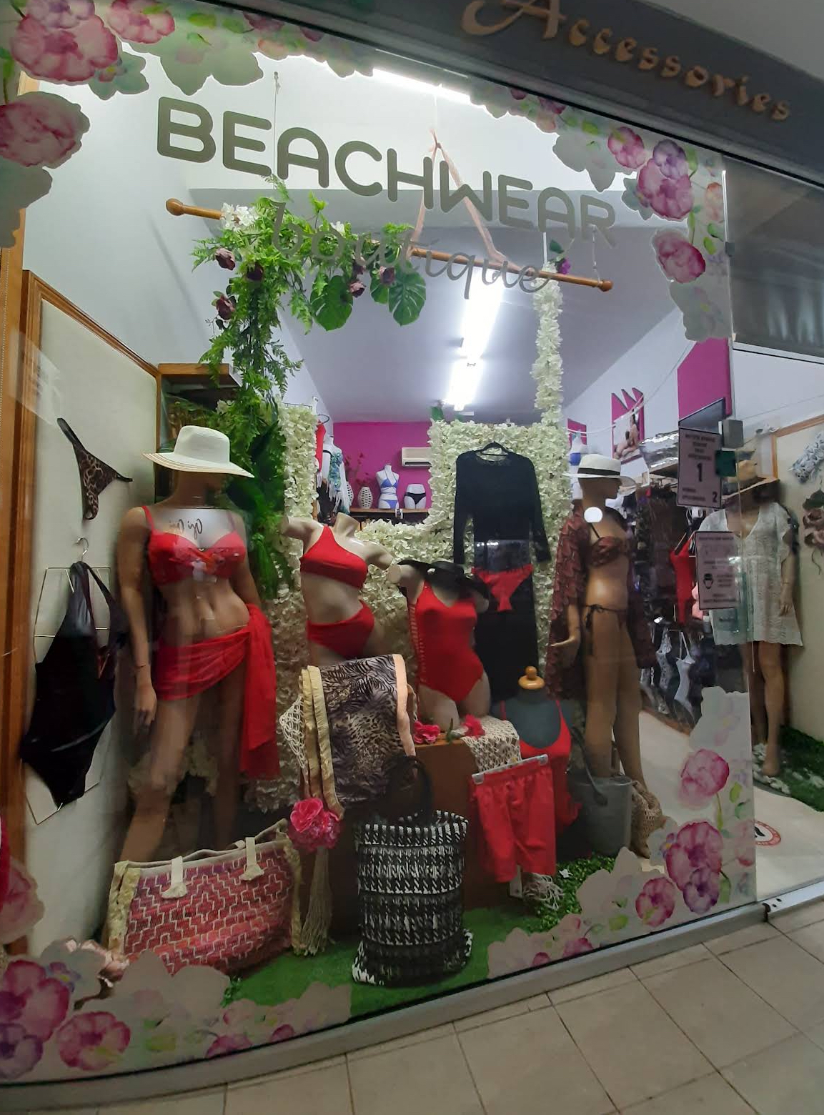 In Fashion Beachwear Boutique