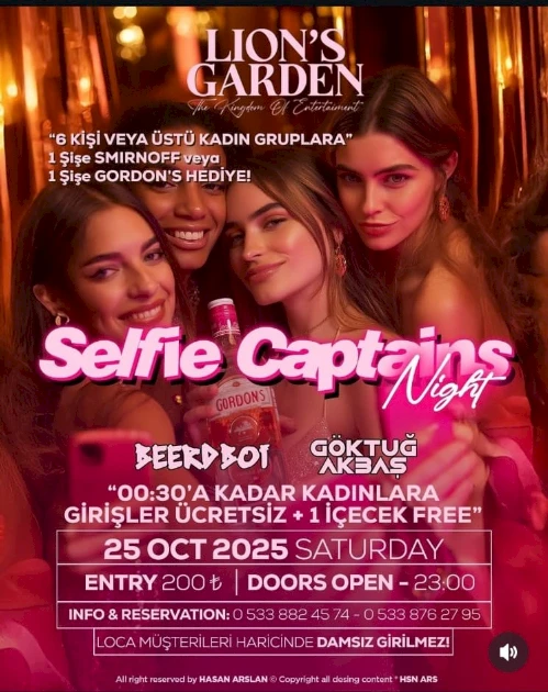 Selfie Captains Night