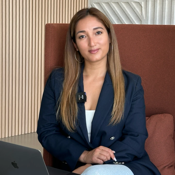 Светлана Жуламанова