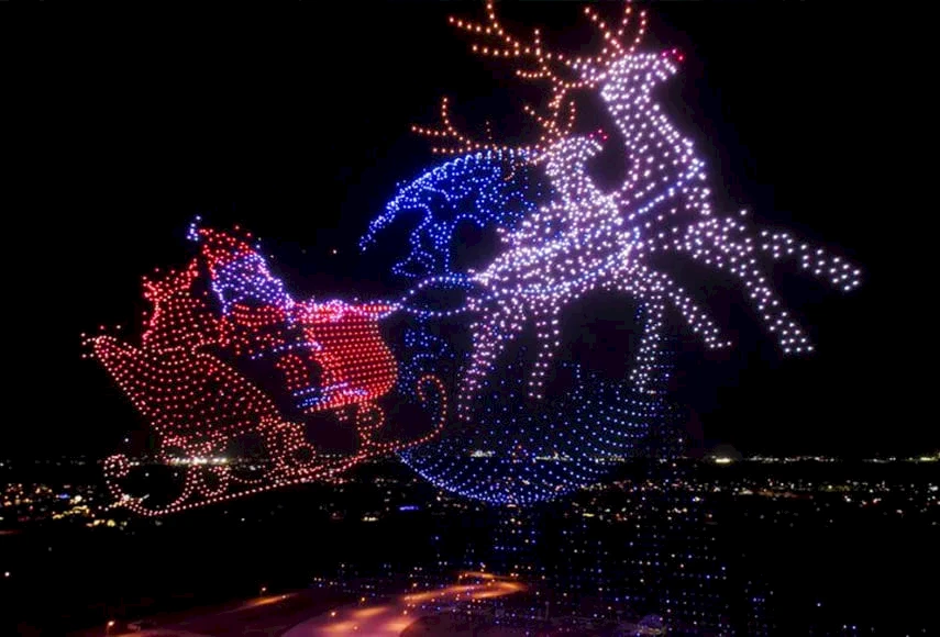 Weihnachtliche Drohnenshow