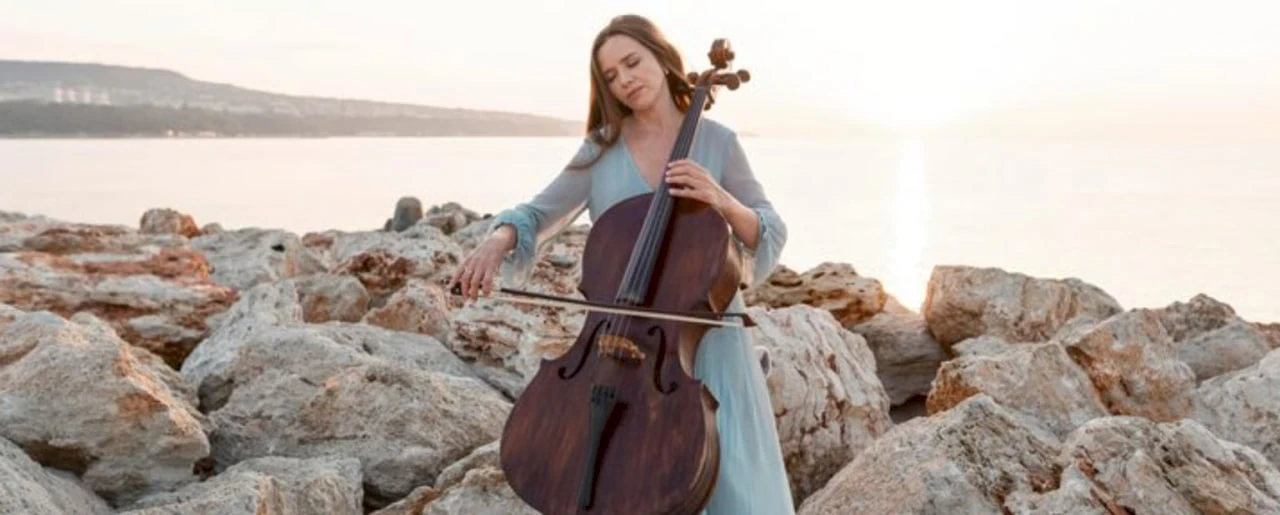 Das Violoncello von Mariliza Papadouri Papangelidi