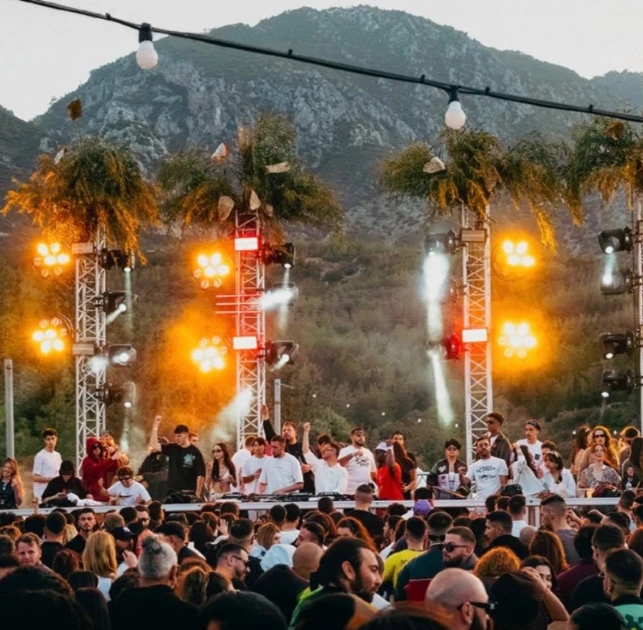 Фестиваль денного світла