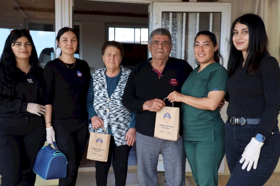 Искеле поздравил пожилых жителей Богазичи с днями рождения в рамках услуги «медицинская помощь на дому»