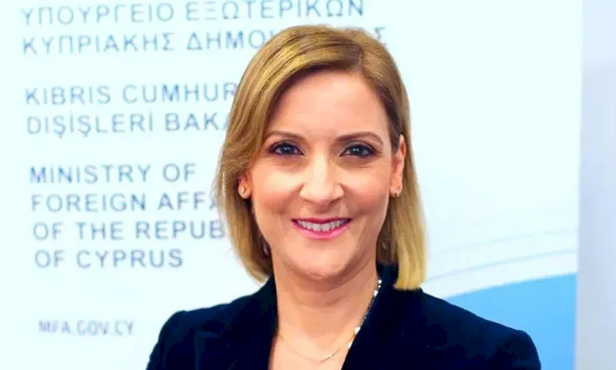 Neue diplomatische Ernennungen: Ehefrau des zyprischen Präsidenten zur Botschafterin befördert