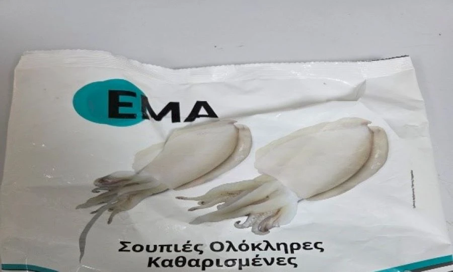 Опасный продукт на прилавках: с рынка Кипра срочно изымаются замороженные каракатицы